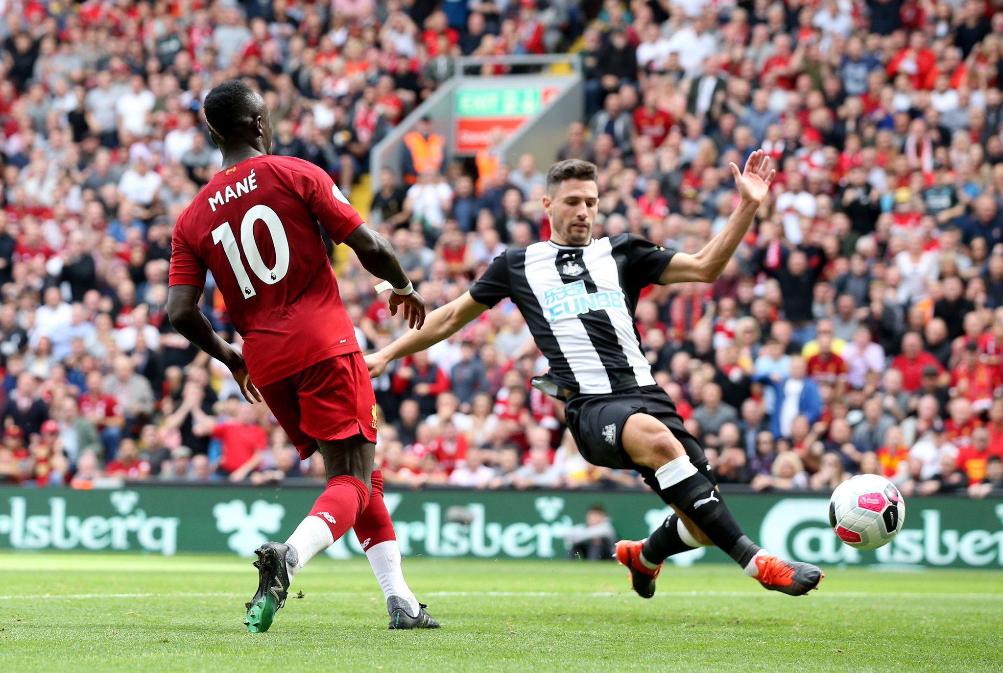 竞技体育中 竞技体育中